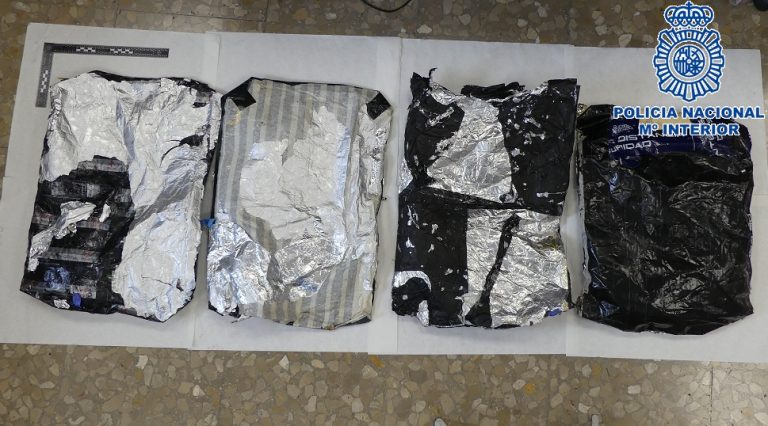 Incautados 10 KG de cocaína en el aeropuerto de Málaga