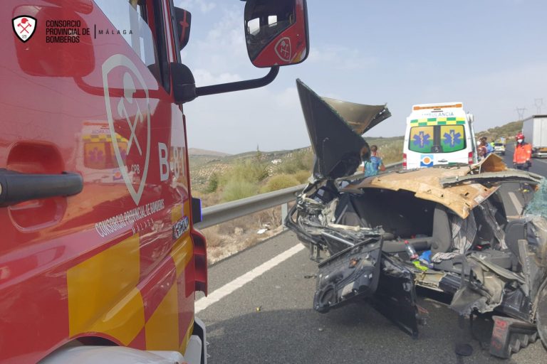 Aparatoso accidente de tráfico