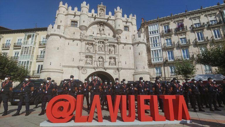 Unos 80 agentes de la Policía Nacional darán seguridad y protección en cada etapa de “La Vuelta”