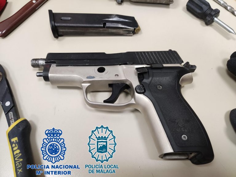Armas y objetos intervenidos (1)