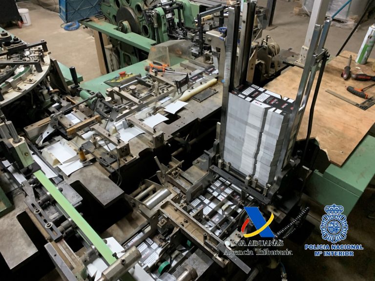 Imagen asociada al desmantelamiento de una fábrica clandestina de tabaco en Málaga