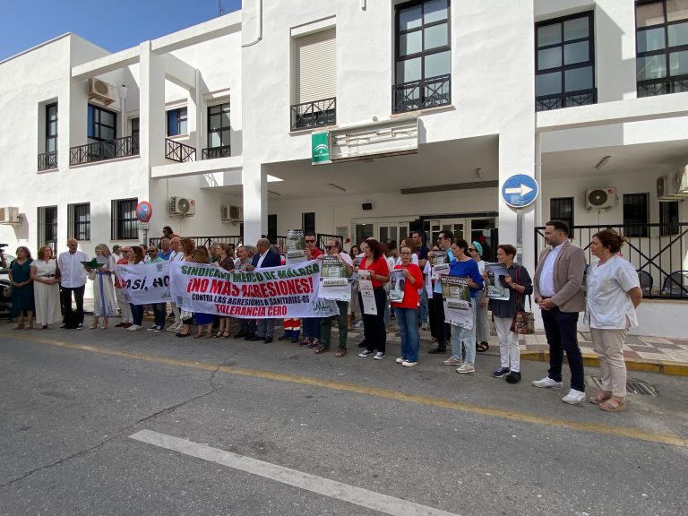 Equipo sanitario de urgencias, imagen de recurso
