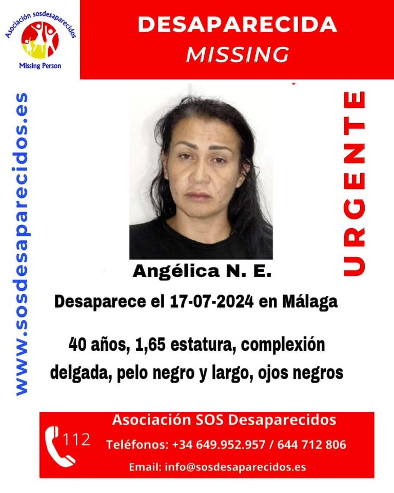 Cartel de búsqueda de Angélica, desaparecida en Málaga