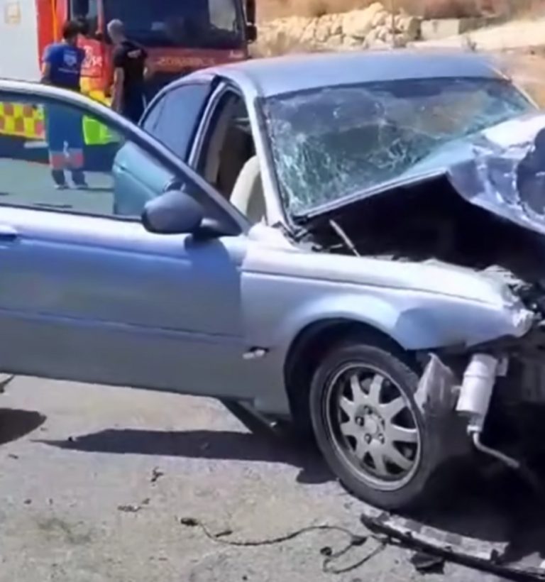 Accidente de tráfico, imagen de recurso