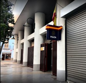 Fachada de la Comisaría de Distrito Centro de la Policía Nacional en Málaga