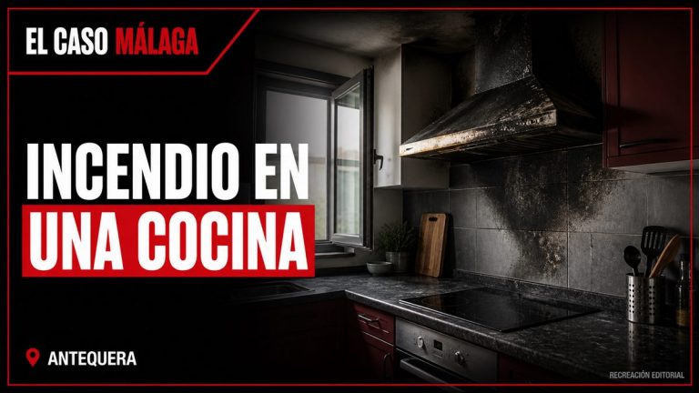 Recreación editorial: Evacuado al hospital tras el incendio de una vivienda en Antequera