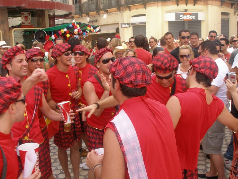 Ambiente en la Feria de Málaga, imagen de recurso