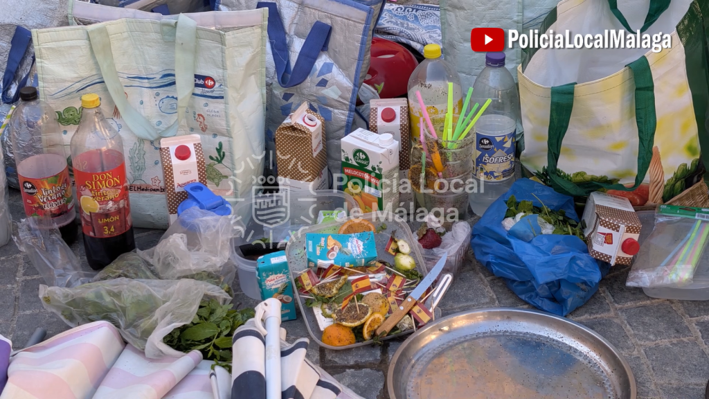 Productos de venta ambulante intervenidos en playas de Málaga