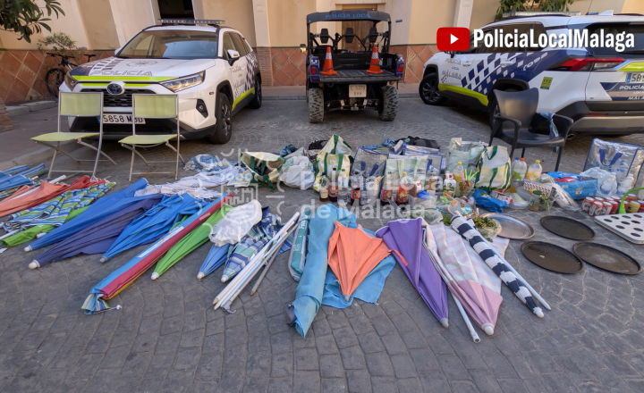 Vehículos y efectos del dispositivo de vigilancia de playas de Málaga